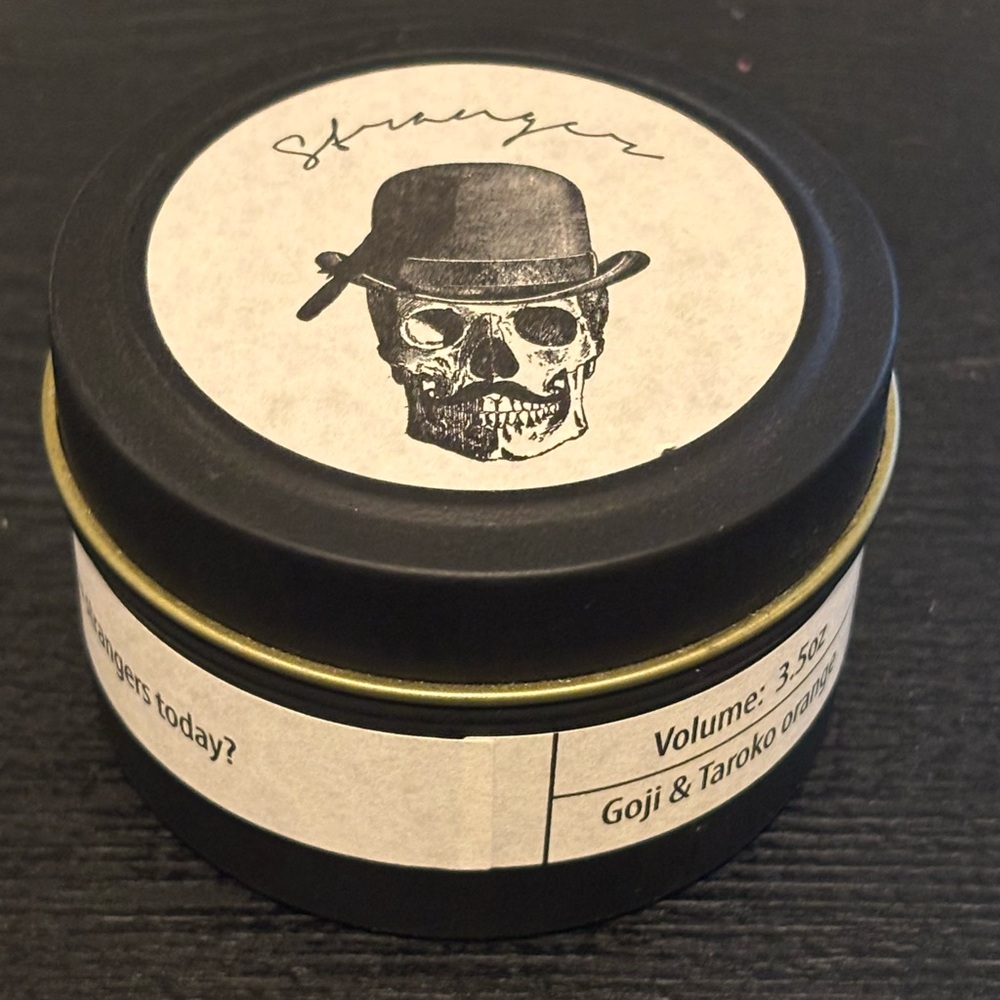 Black & White Skull Candle